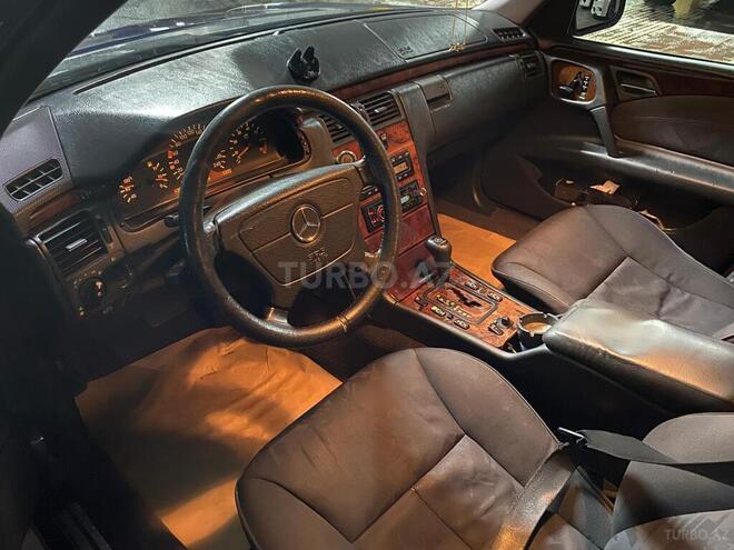 Mercedes E 240 1999, 450,000 km - 2.4 л - Bakı