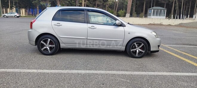 Toyota Corolla 2004, 362,000 km - 2.0 l - Bakı