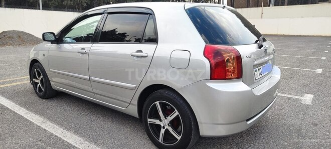 Toyota Corolla 2004, 362,000 km - 2.0 l - Bakı