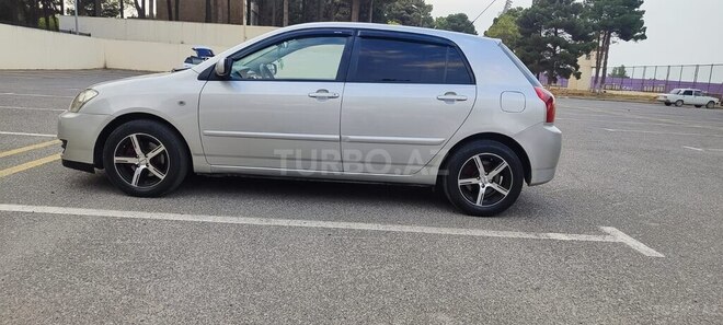 Toyota Corolla 2004, 362,000 km - 2.0 l - Bakı