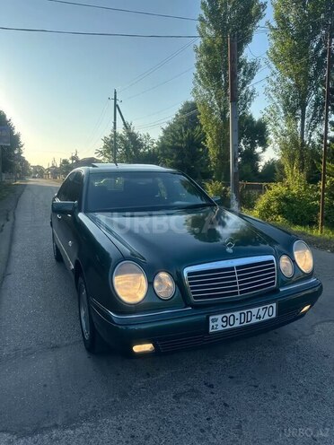 Mercedes E 230 1997, 327,333 km - 2.3 l - Masallı