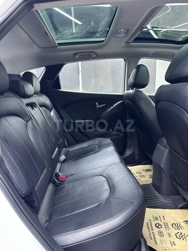 Hyundai ix35 2013, 145,513 km - 2.4 l - Bakı