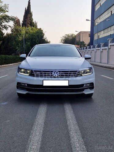 Volkswagen Passat 2016, 186,000 km - 1.8 l - Bakı