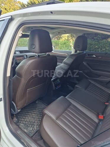 Volkswagen Passat 2016, 186,000 km - 1.8 l - Bakı