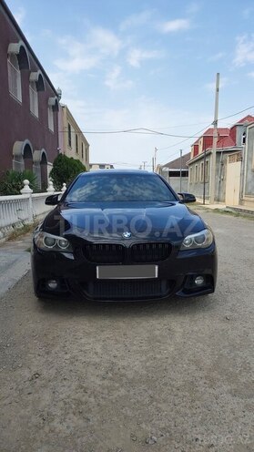 BMW 528 2015, 296,000 km - 2.0 l - Gəncə