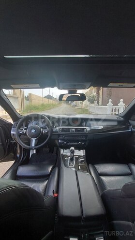 BMW 528 2015, 296,000 km - 2.0 l - Gəncə