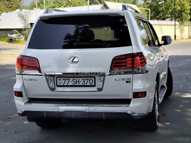 Lexus LX 570 2013, 176,926 km - 5.7 l - İsmayıllı