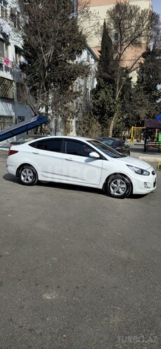 Hyundai Accent 2013, 265,000 km - 1.6 l - Bakı