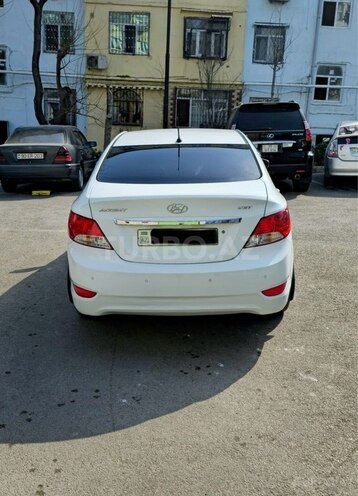 Hyundai Accent 2013, 265,000 km - 1.6 l - Bakı