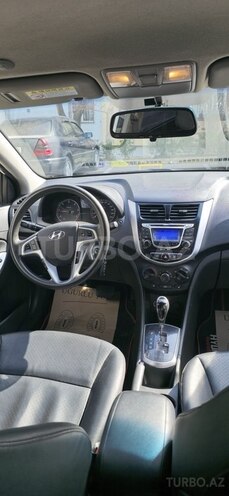 Hyundai Accent 2013, 265,000 km - 1.6 l - Bakı