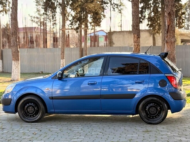 Kia Rio 2006, 220,000 km - 1.4 l - Bakı