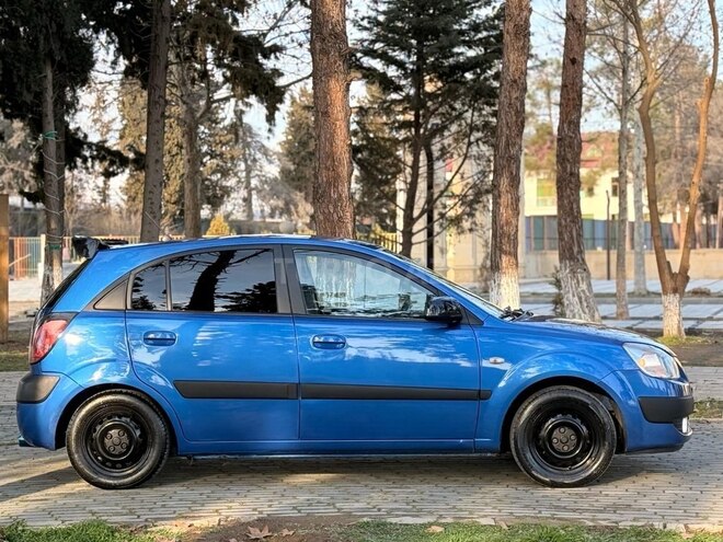 Kia Rio 2006, 220,000 km - 1.4 l - Bakı