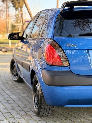 Kia Rio 2006, 220,000 km - 1.4 l - Bakı