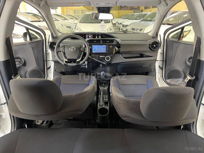 Toyota Aqua 2021, 25,000 km - 1.5 l - Bakı