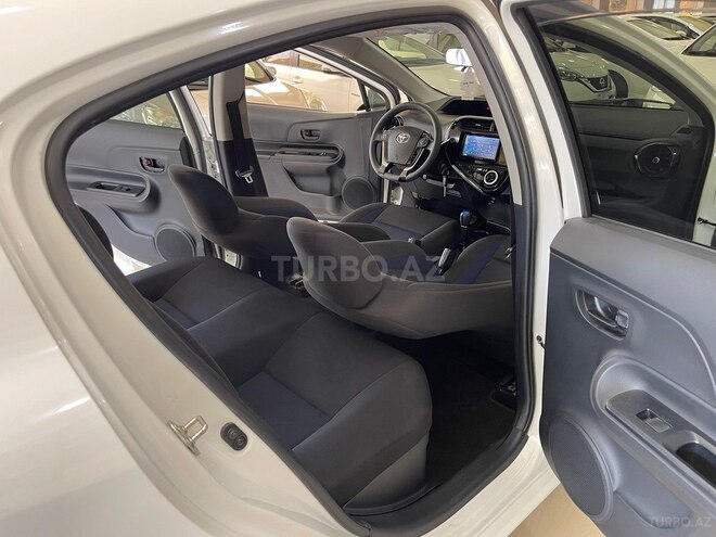 Toyota Aqua 2021, 25,000 km - 1.5 l - Bakı