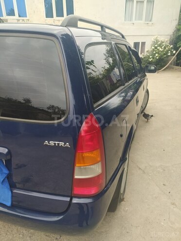 Opel Astra 2001, 440,000 km - 1.6 l - Qusar