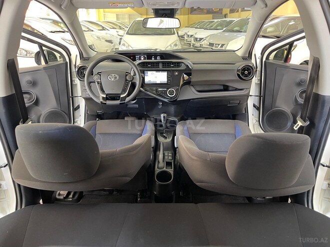 Toyota Aqua 2019, 30,000 km - 1.5 л - Bakı