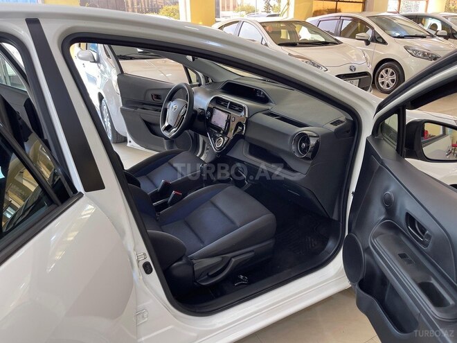 Toyota Aqua 2019, 30,000 km - 1.5 л - Bakı