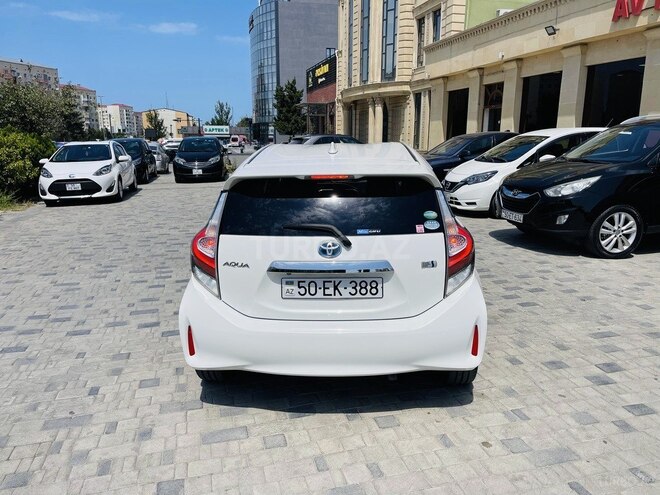 Toyota Aqua 2019, 30,000 km - 1.5 л - Bakı