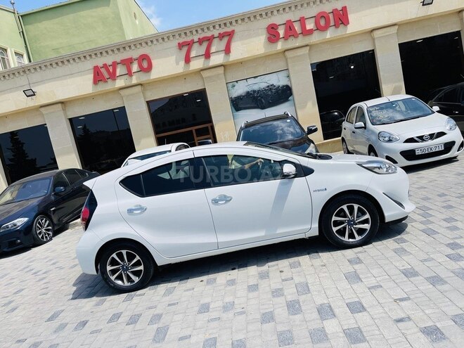 Toyota Aqua 2019, 30,000 km - 1.5 л - Bakı