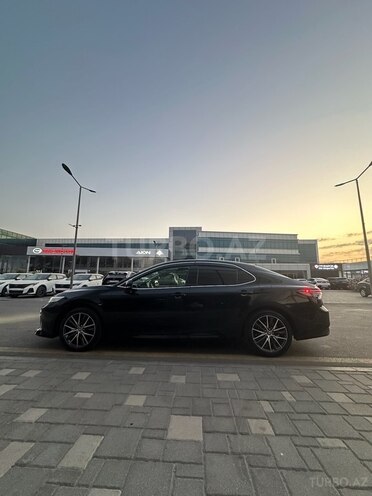 Toyota Camry 2023, 27,200 km - 2.5 l - Bakı