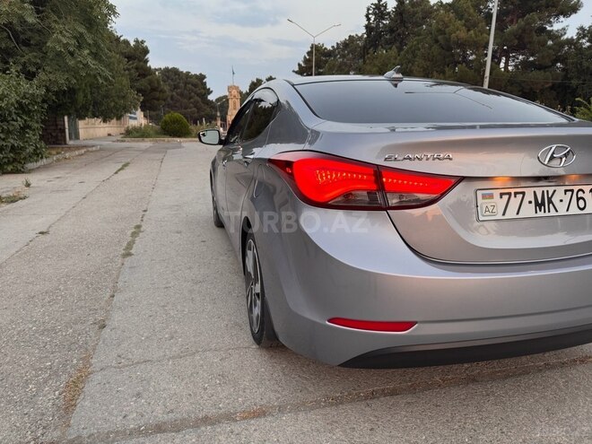 Hyundai Elantra 2015, 271,979 km - 1.8 l - Şabran