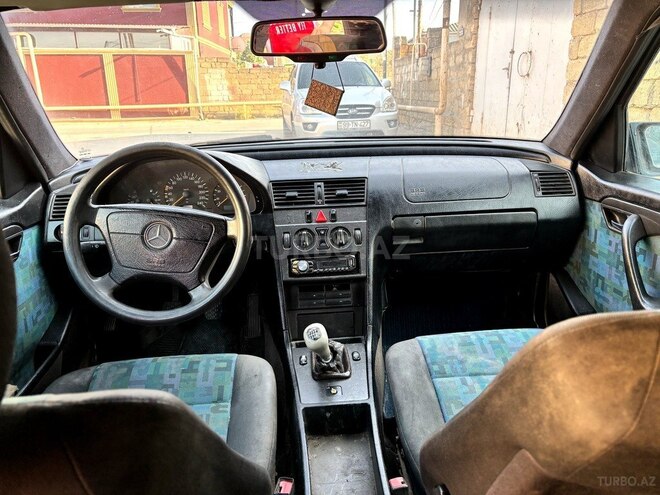 Mercedes C 200 1995, 245,178 km - 2.0 л - Bakı