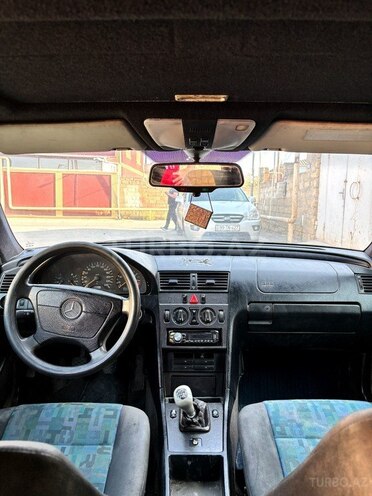 Mercedes C 200 1995, 245,178 km - 2.0 л - Bakı