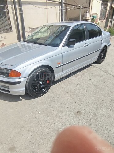 BMW 320 1999, 220,000 km - 2.2 л - Bakı