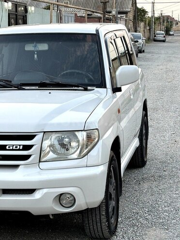 Mitsubishi Pajero io 2000, 247,515 km - 2.0 л - Bakı