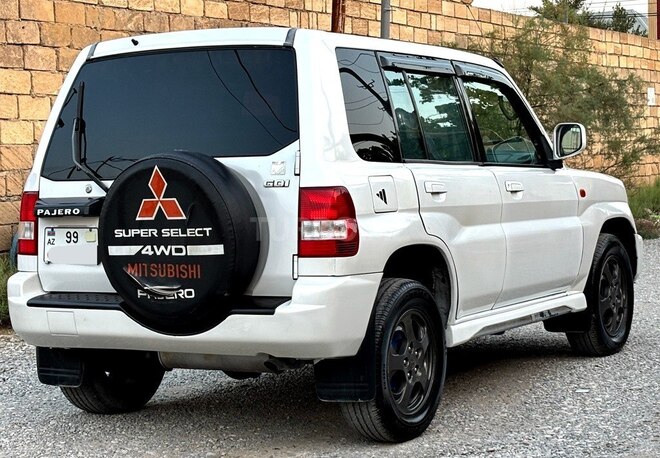 Mitsubishi Pajero io 2000, 247,515 km - 2.0 л - Bakı
