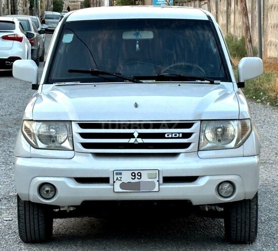 Mitsubishi Pajero io 2000, 247,515 km - 2.0 л - Bakı