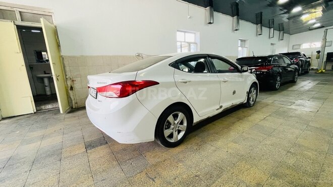 Hyundai Elantra 2011, 201,000 km - 1.8 l - Bakı