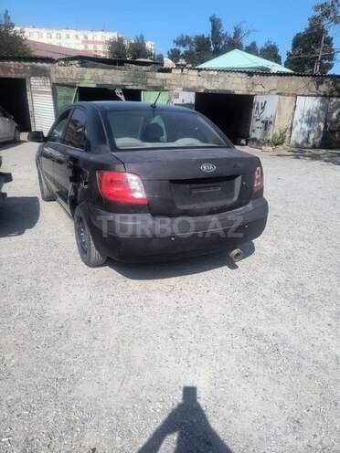 Kia Rio 2008, 300,000 km - 1.4 l - Bakı