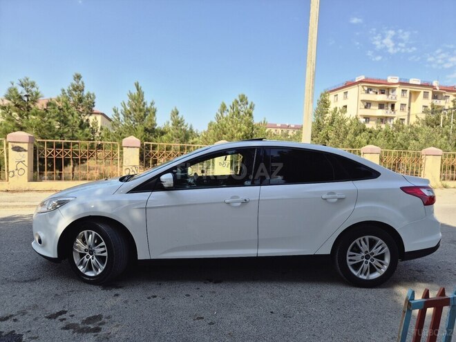 Ford Focus 2014, 229,000 km - 1.6 l - Bakı