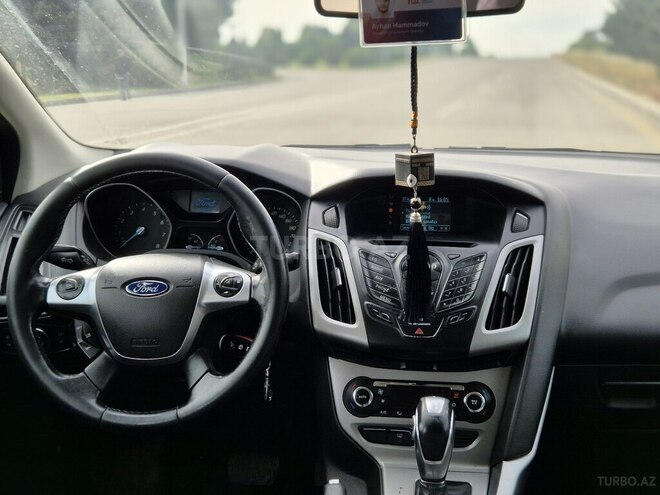 Ford Focus 2014, 229,000 km - 1.6 l - Bakı
