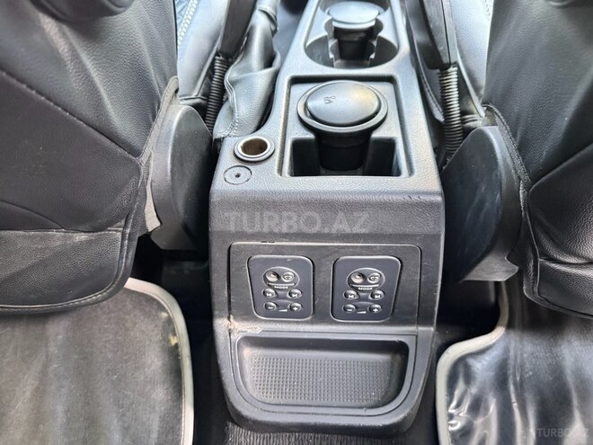 Land Rover Freelander 2008, 218,000 km - 3.2 l - Bakı
