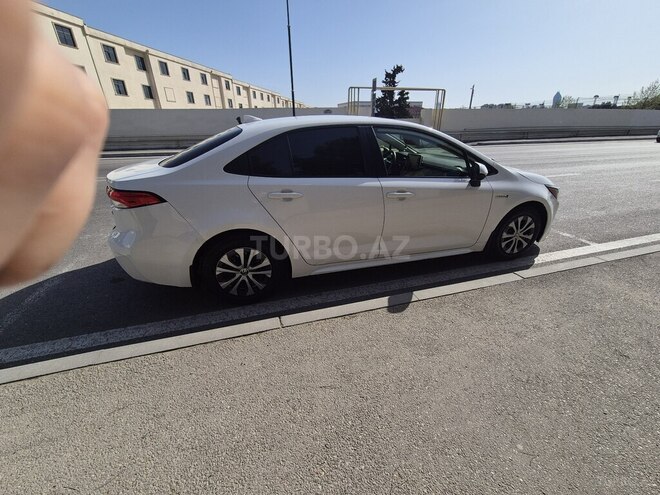Toyota Corolla 2020, 70,000 km - 1.8 l - Bakı