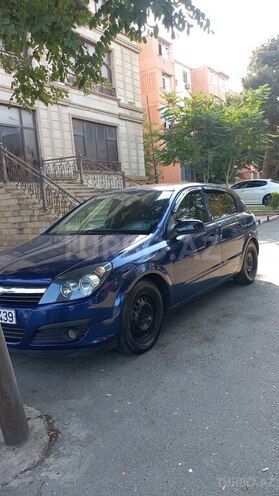 Opel Astra 2005, 269,000 km - 1.4 l - Gəncə