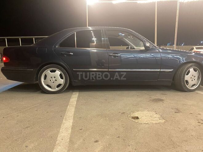 Mercedes E 320 2000, 287,600 km - 3.2 л - Bakı