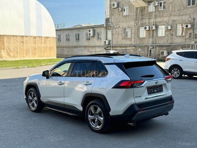 Toyota RAV4 2018, 121,300 km - 2.0 l - Bakı