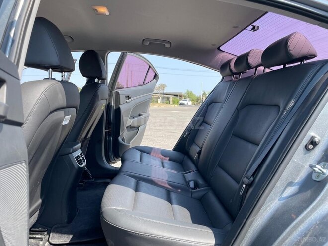 Hyundai Avante 2016, 203,000 km - 1.6 l - Bakı