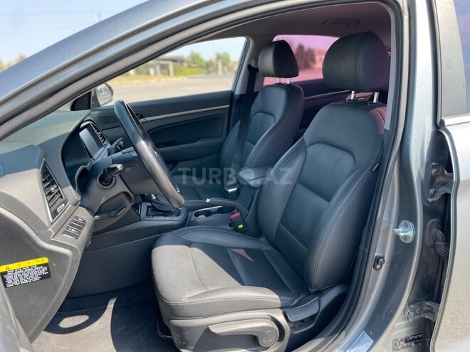 Hyundai Avante 2016, 203,000 km - 1.6 l - Bakı