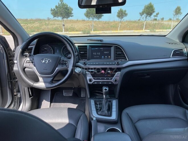 Hyundai Avante 2016, 203,000 km - 1.6 l - Bakı