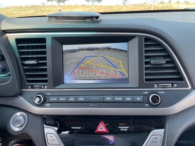 Hyundai Avante 2016, 203,000 km - 1.6 l - Bakı