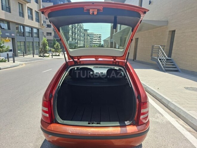 Skoda Fabia 2006, 224,000 km - 1.4 l - Bakı