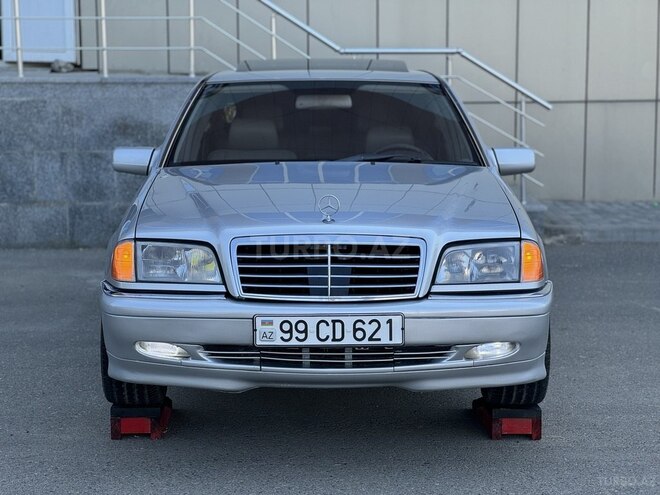Mercedes C 230 1998, 196,000 km - 2.3 l - Saatlı