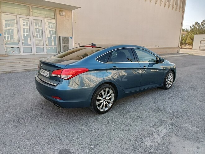 Hyundai i40 2013, 220,000 km - 1.7 l - Bakı