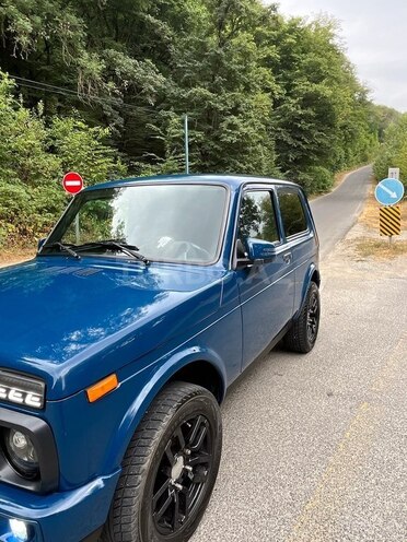 LADA (VAZ) Niva 2015, 244,568 km - 1.7 l - Quba