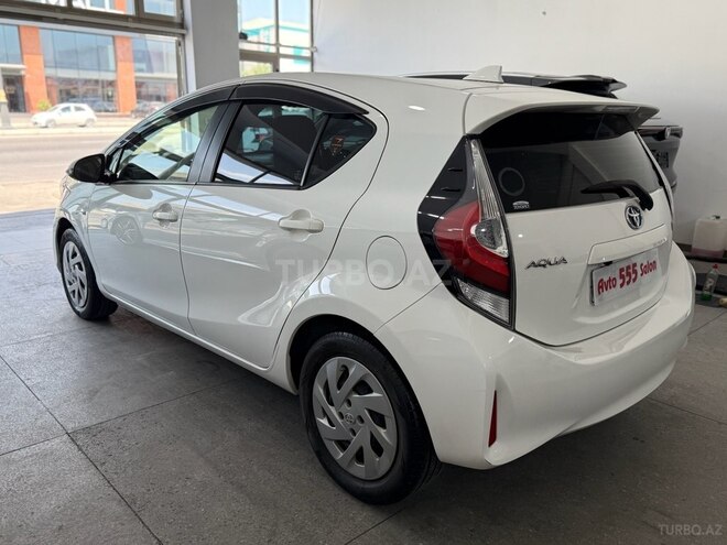 Toyota Aqua 2019, 95,000 km - 1.5 l - Bakı